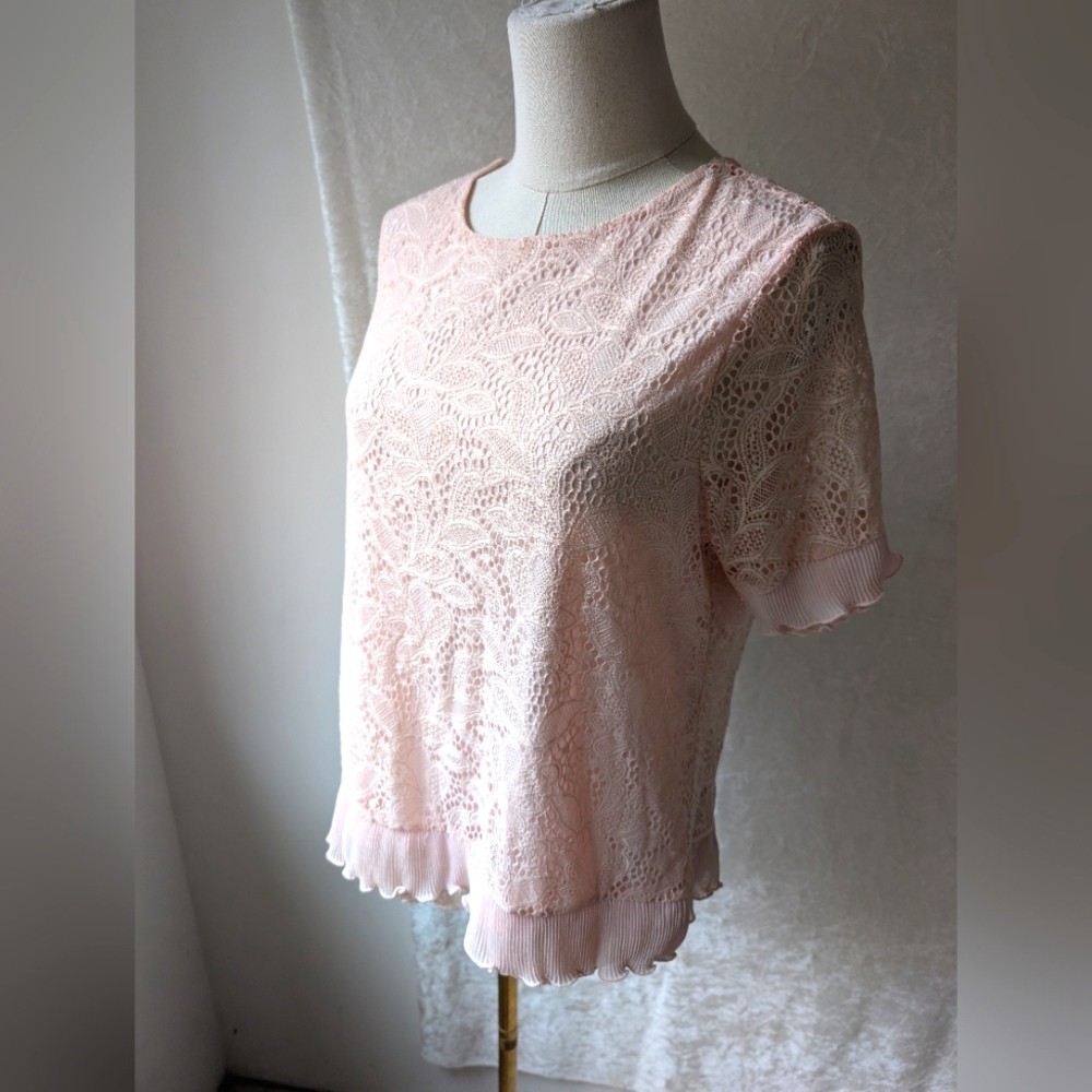 Liz Claiborne Rayon Spandex Lace Pink Short Sleeve Blouse